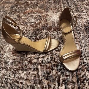 COPY - Lilly Pulitzer gold wedges